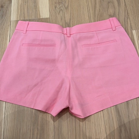 Theory shorts - bubblegum pink, size 6. Never worn - Picture 4 of 4